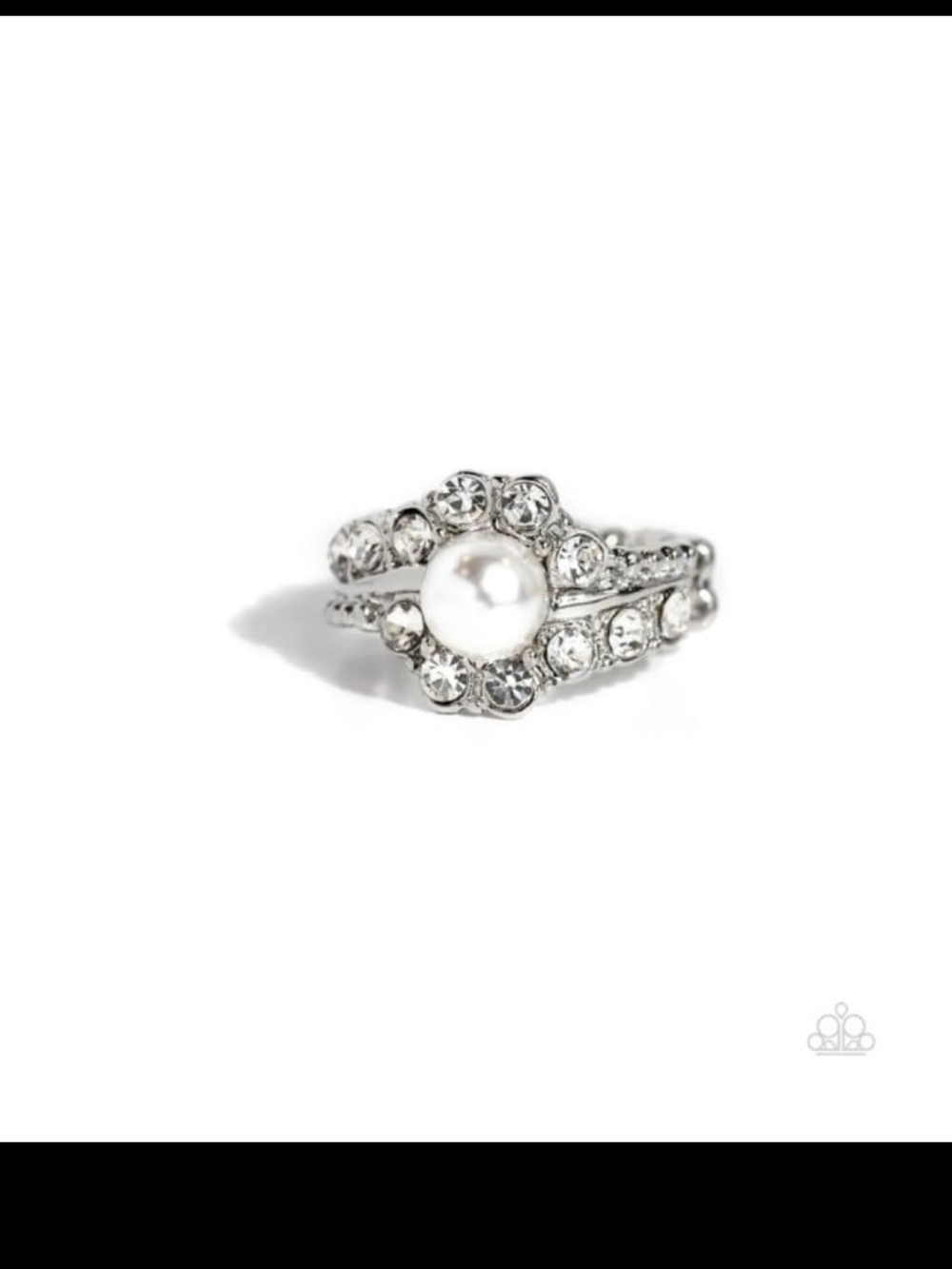 Titanic Tango Paparazzi Silver Pearl Halo Ring - White, Silver Fashion Jewelry